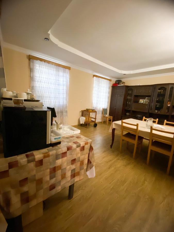 Guesthouse Ailama Ushguli Exterior foto